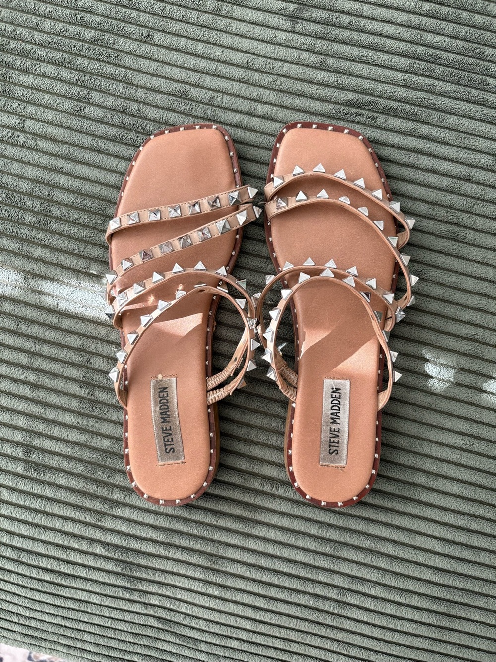 Steve Madden Nude Pink Pyramid Stud Strappy Flat Sandals
